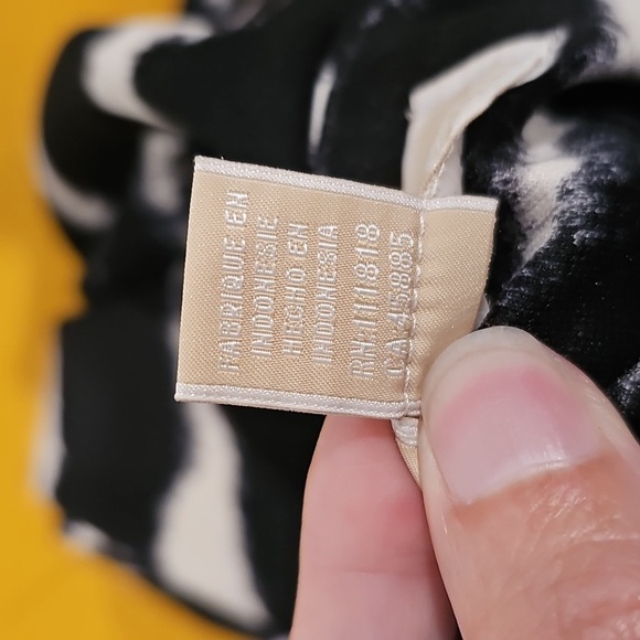 Michael Kors Zebra A-line Zipper Pocket Knee Length Skirt Sz 10 MSRP $80 - Picture 10 of 10